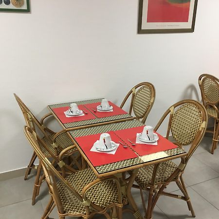Comfort Hotel Rouen Alba Экстерьер фото