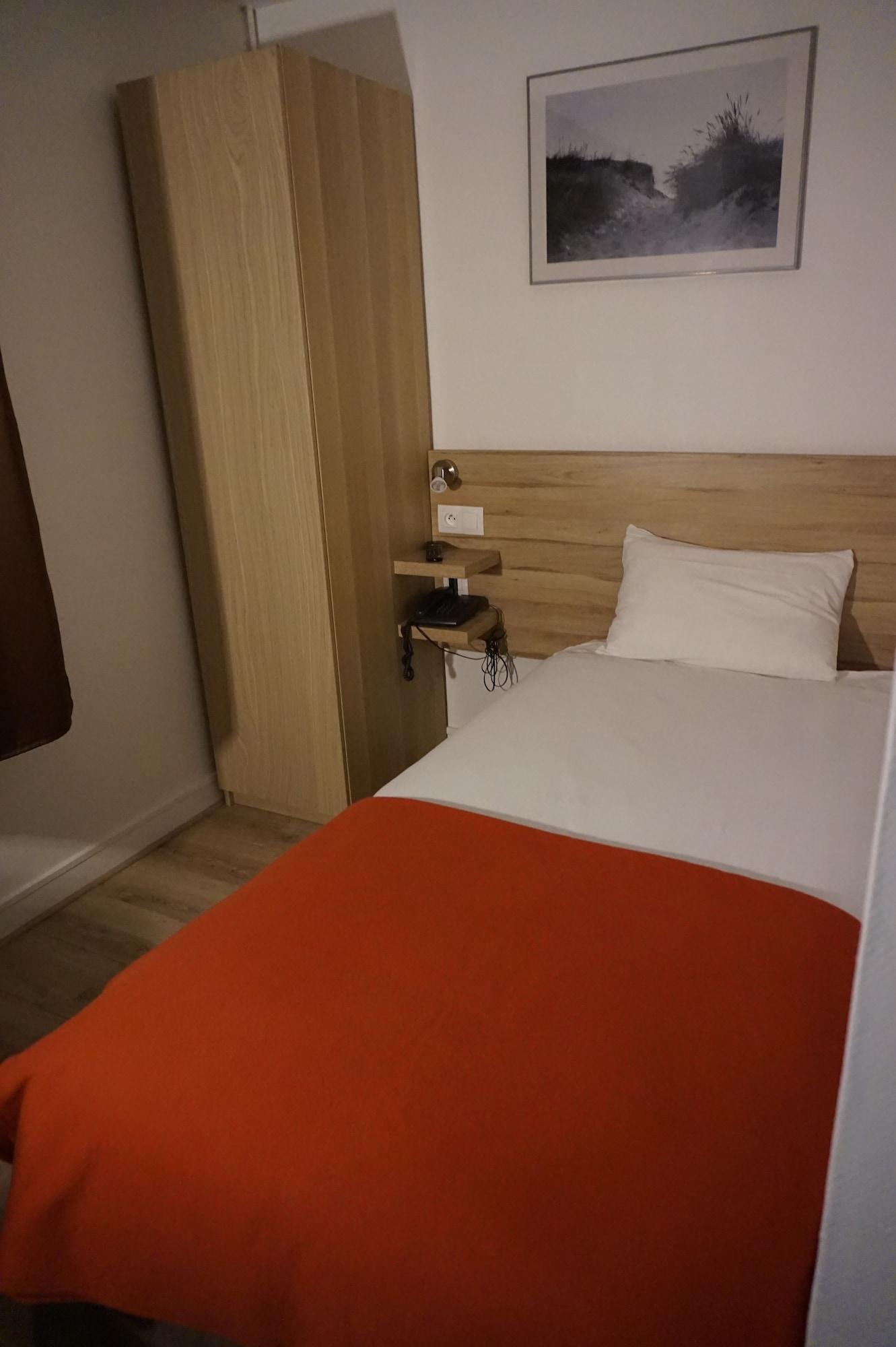 Comfort Hotel Rouen Alba Экстерьер фото