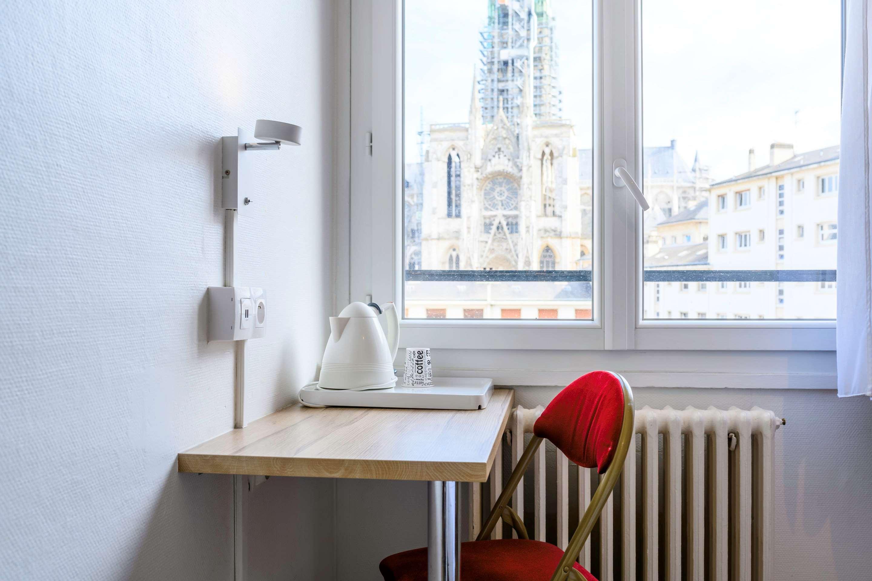 Comfort Hotel Rouen Alba Экстерьер фото
